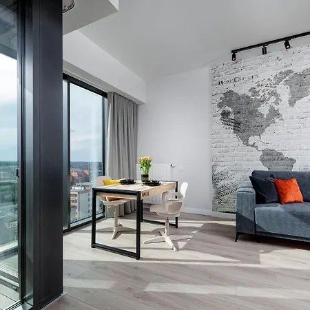 Ms Hanza Tower 13 Pietro Apartment